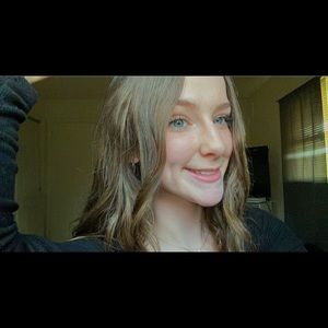 Meet your Posher, Mackenzie